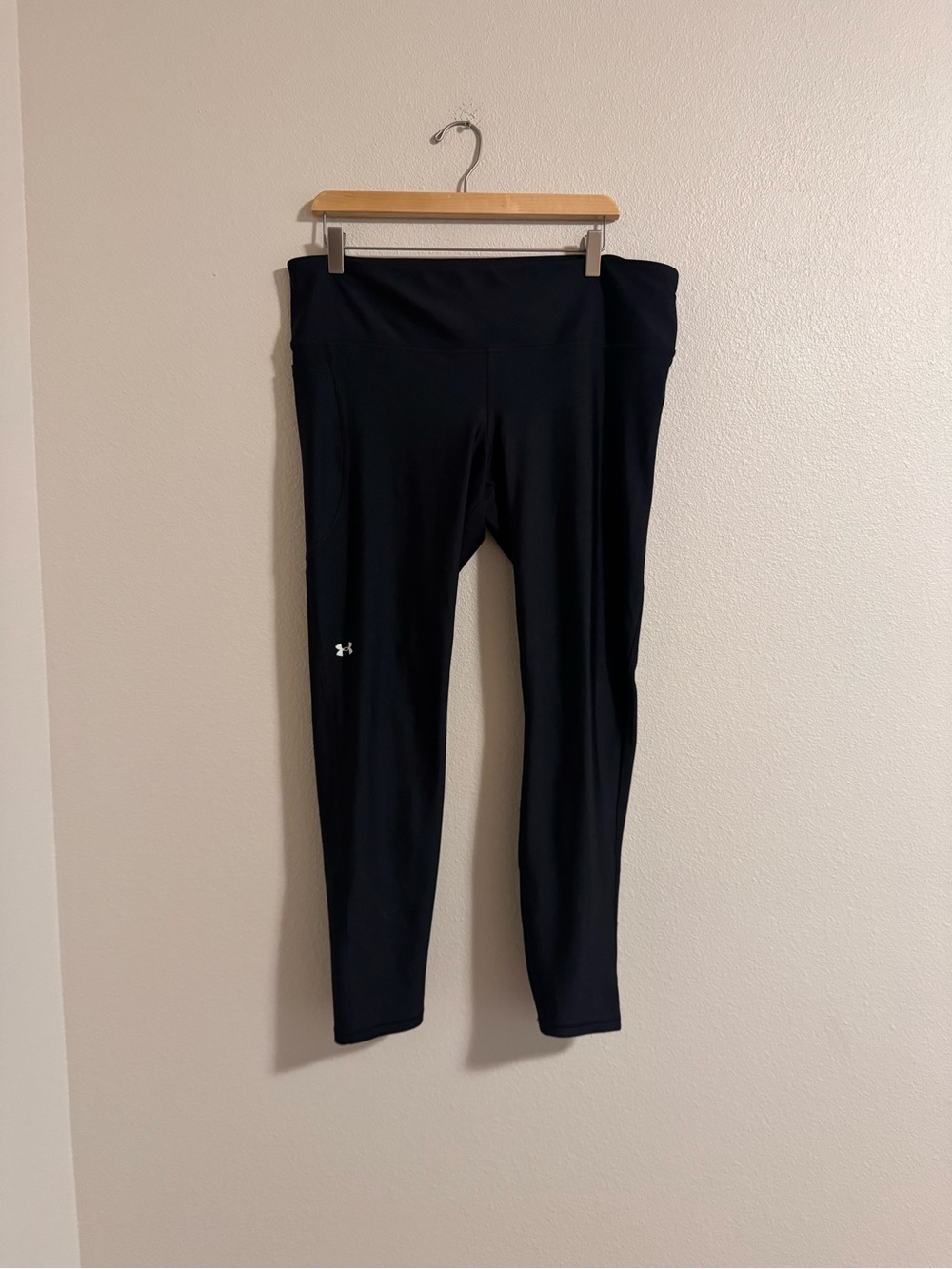 Under Armour Black Women's High-Waist Training Leggings